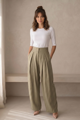 Pleated Wide Leg Pants