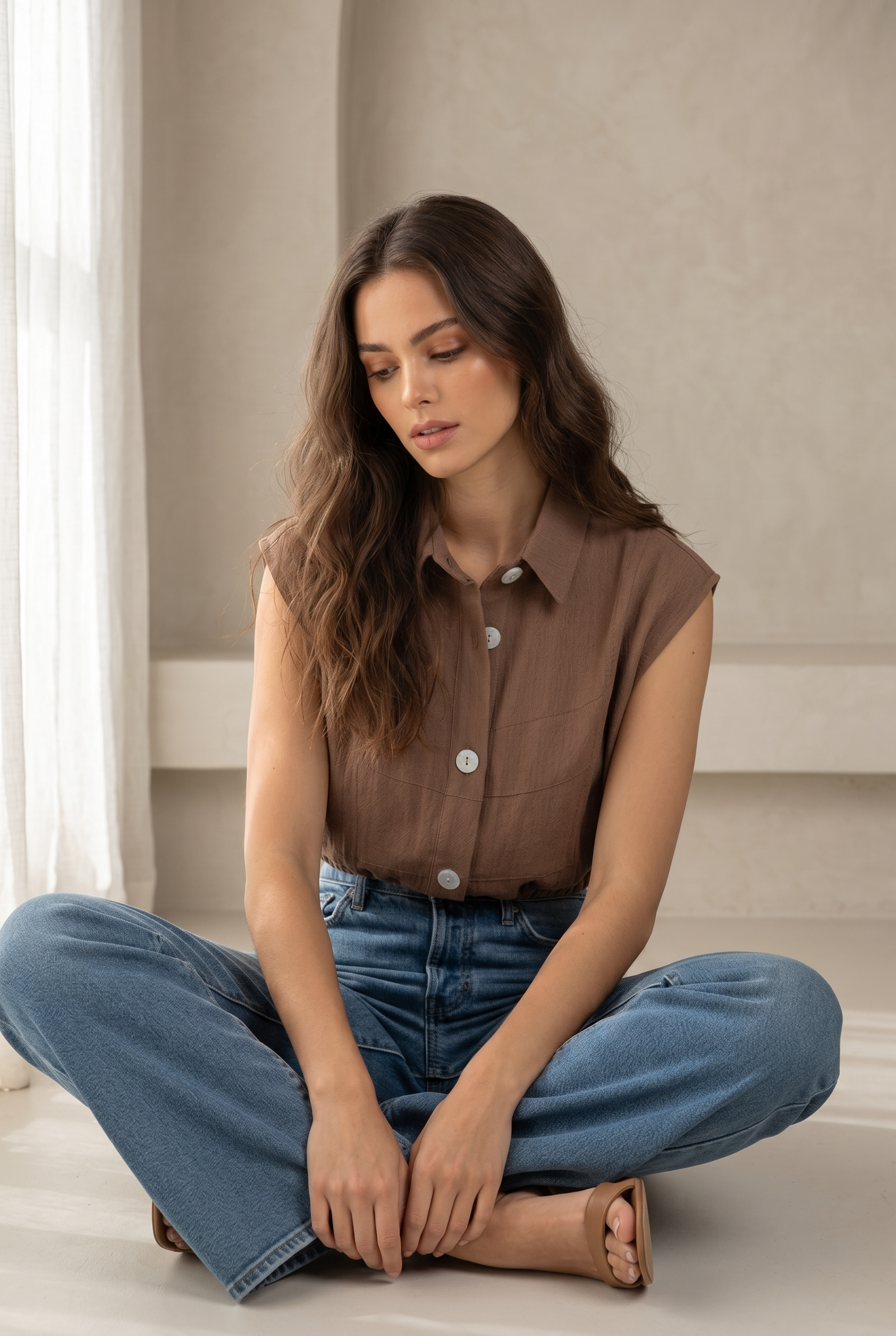 Sleeveless Volume Soft Shirt