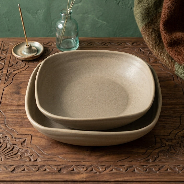 Organic Edge Square Pottery Plate Set