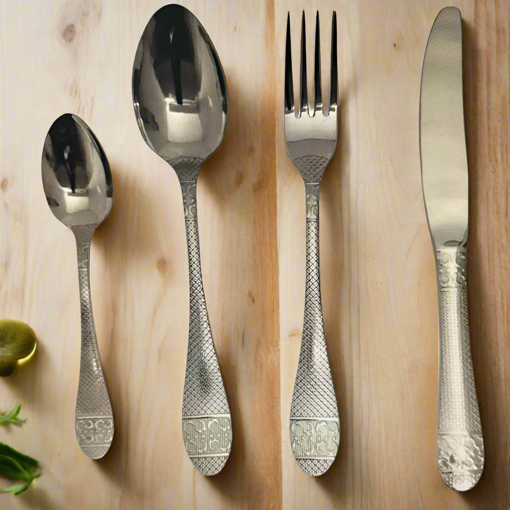18/10 Stainless Steel Cutlery Set