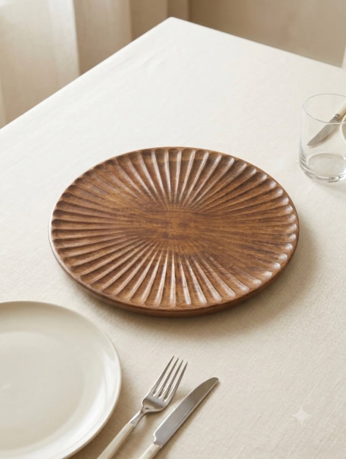 Round Carved Serving Plate