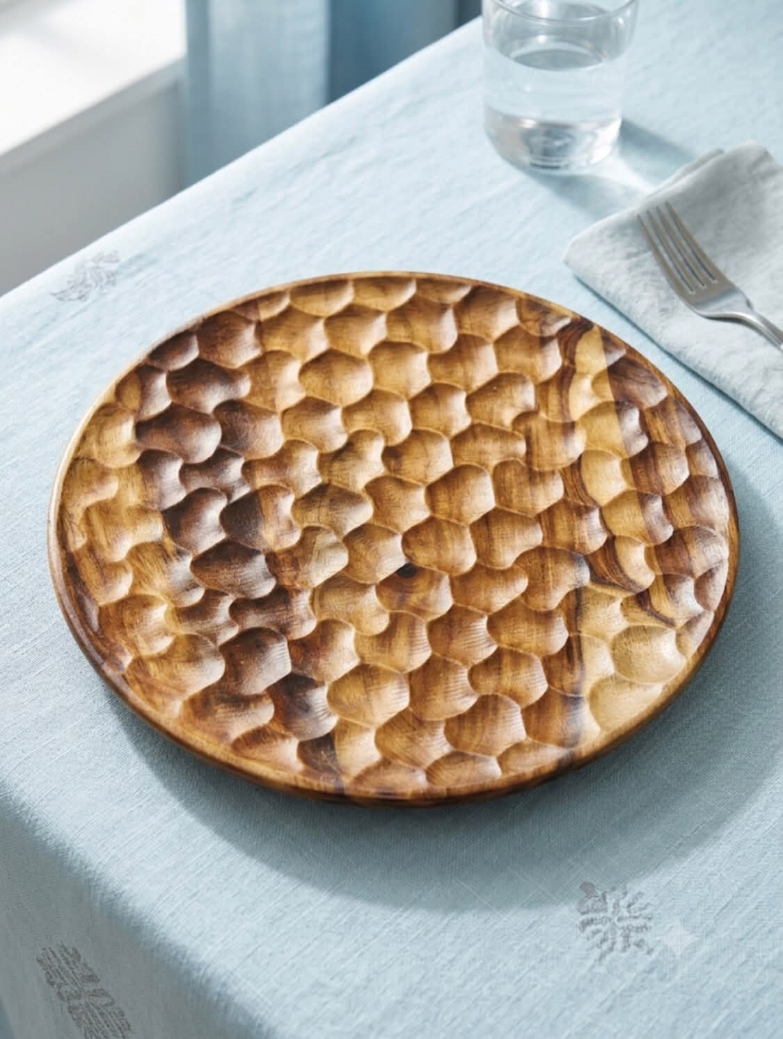 Round Ribbed Serving Plate